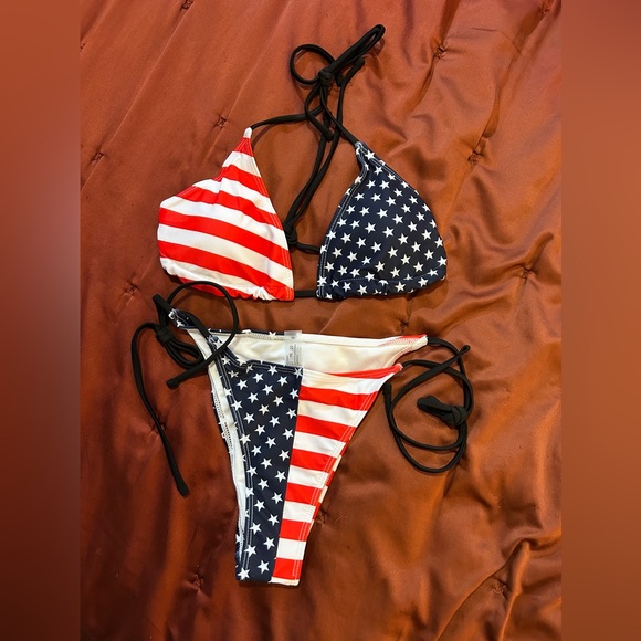 Small American Flag Two Piece String Bikini NWOT Summer Beach July4th - Picture 4 of 4